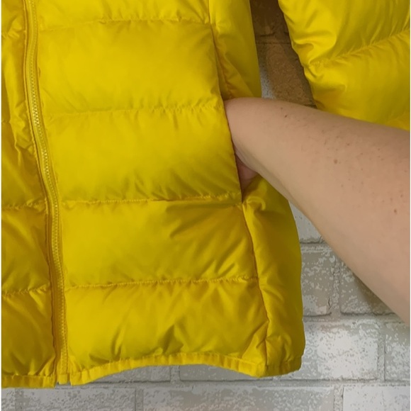 Adidas Bright Yellow Lightweight Puffer jacket Size S - Picture 8 of 14